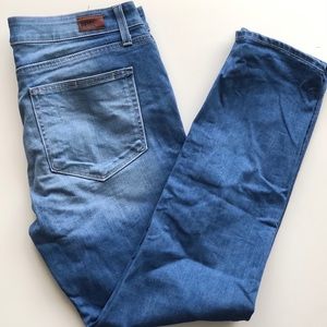Paige Kylie Crop light medium wash cropped jeans